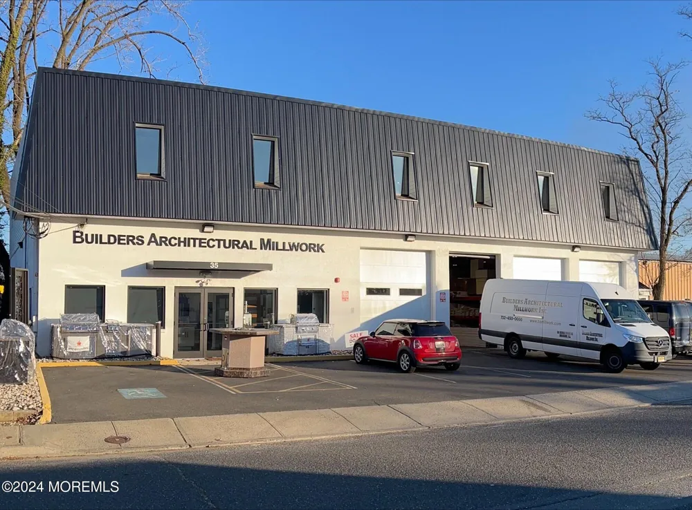 35 Haddon Avenue Shrewsbury, NJ 07702