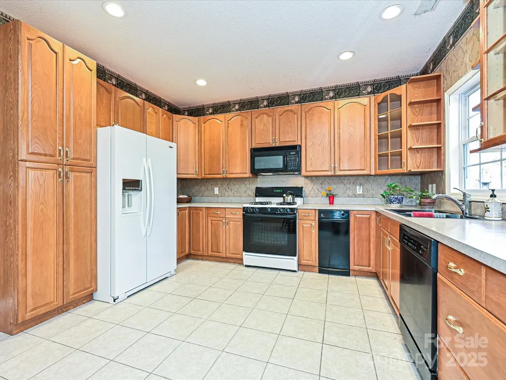 25040 Timberlake Drive Tega Cay, SC 29708