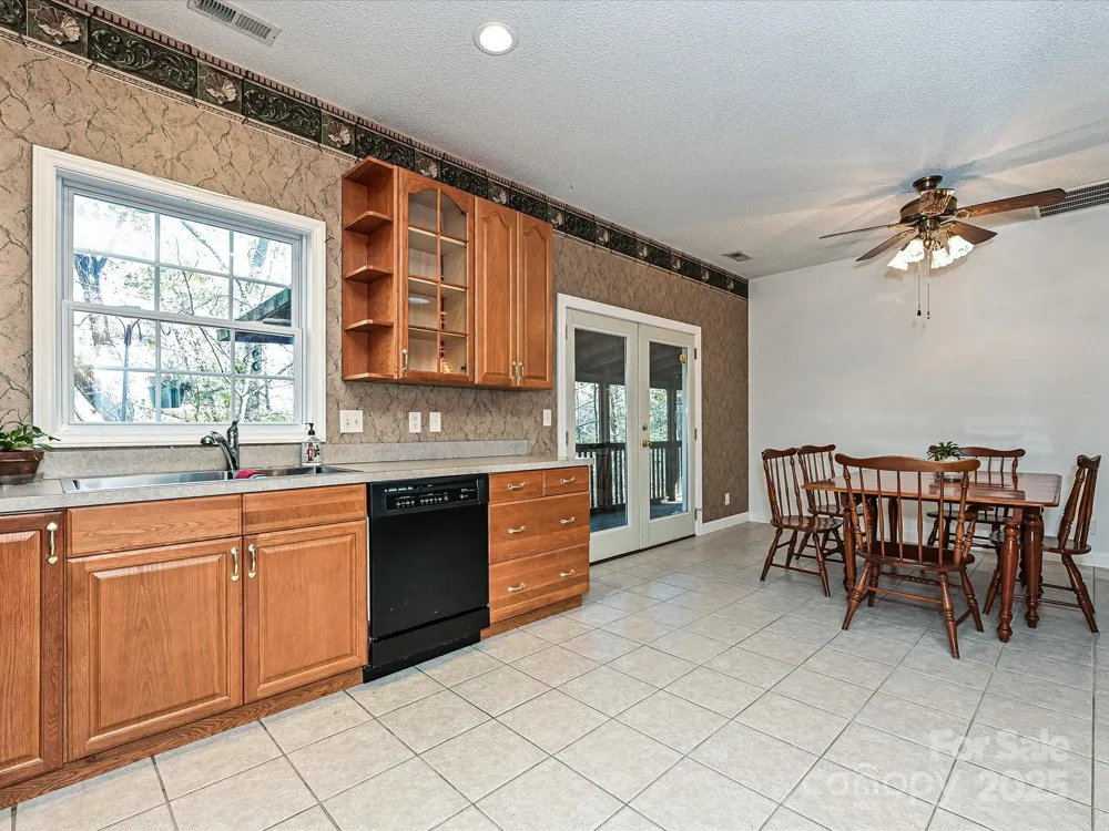 25040 Timberlake Drive Tega Cay, SC 29708