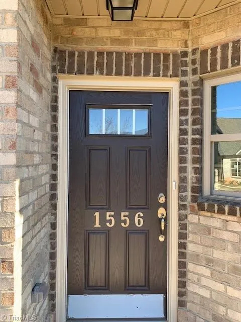 1556 Oakbluffs Drive Colfax, NC 27235