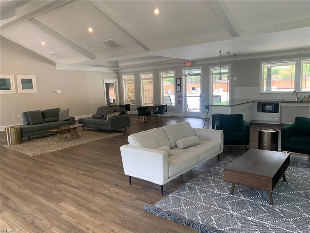 1556 Oakbluffs Drive Colfax, NC 27235
