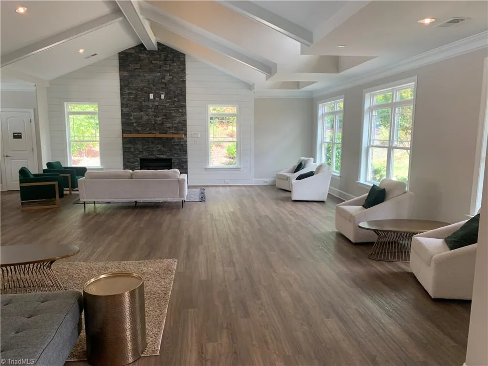 1556 Oakbluffs Drive Colfax, NC 27235