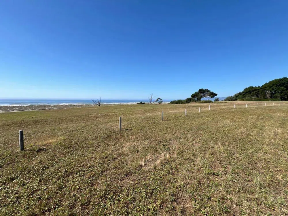 3002 Sandpointe Drive Mckinleyville, CA 95519