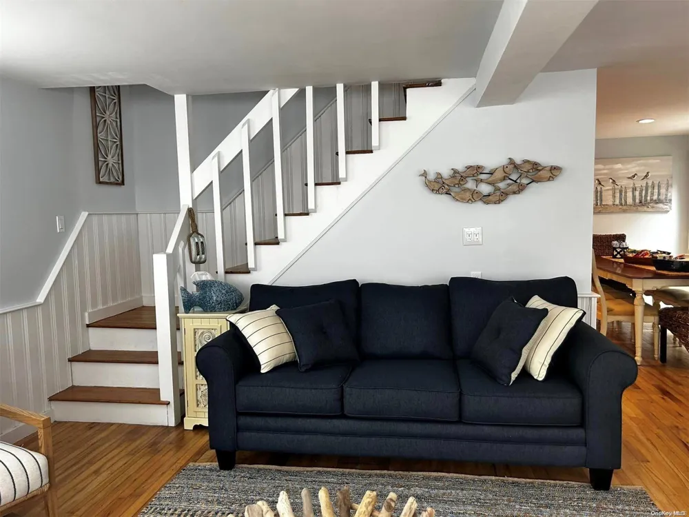 415 Dehnhoff Walk Ocean Beach, NY 11770