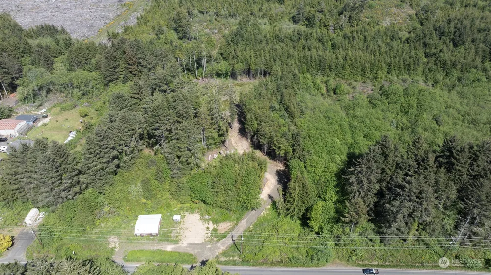 2724 State Route 109 Ocean City, WA 98569