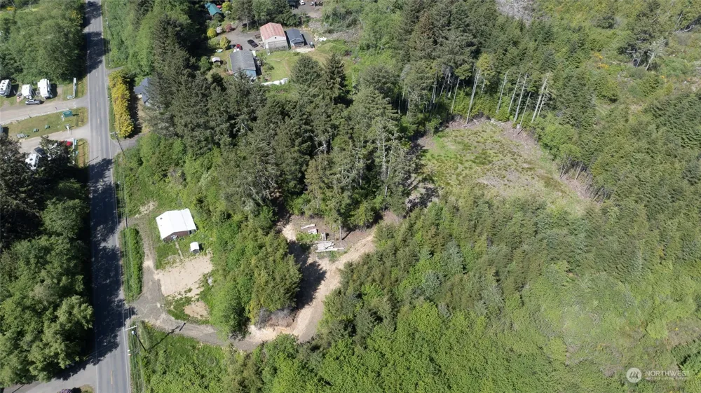 2724 State Route 109 Ocean City, WA 98569