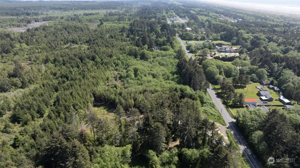 2724 State Route 109 Ocean City, WA 98569