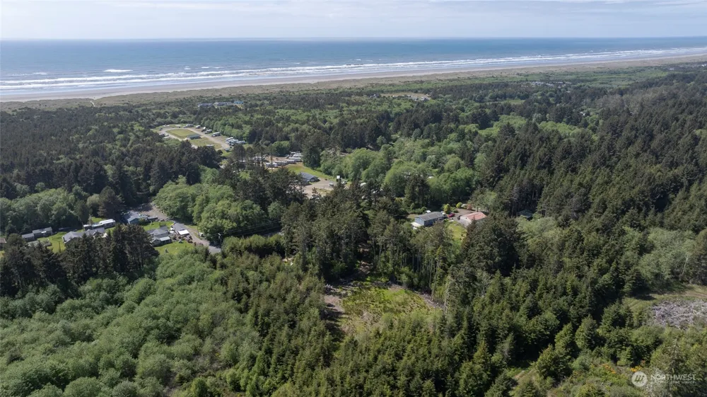 2724 State Route 109 Ocean City, WA 98569