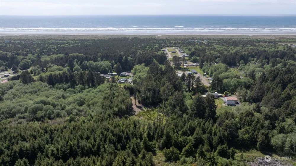 2724 State Route 109 Ocean City, WA 98569