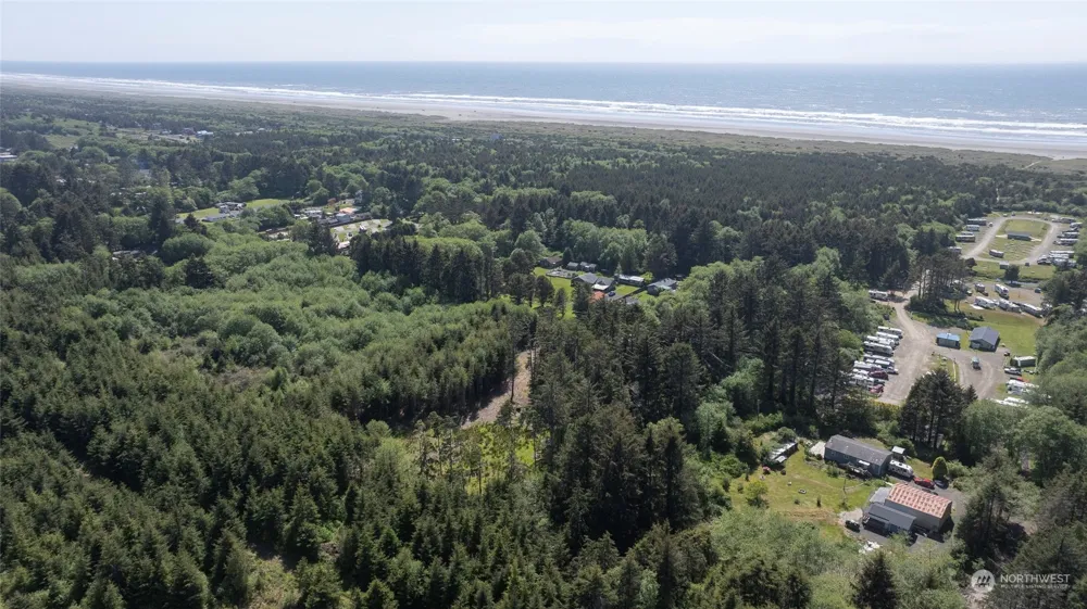2724 State Route 109 Ocean City, WA 98569
