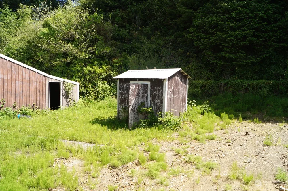 2724 State Route 109 Ocean City, WA 98569