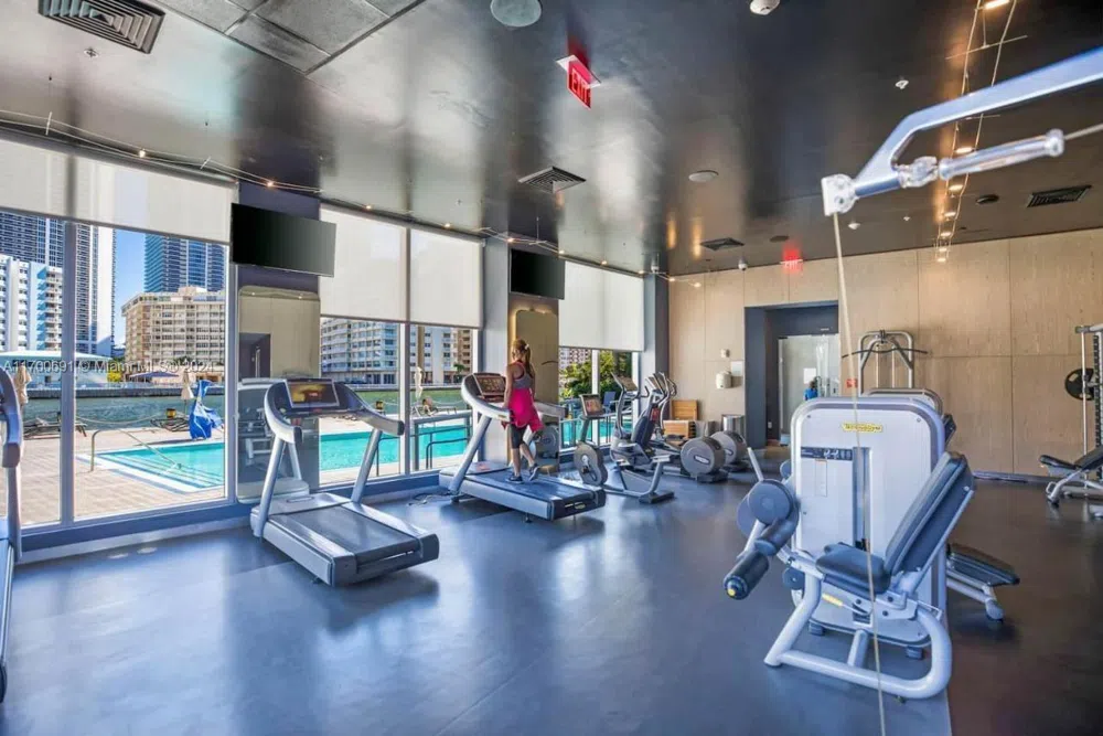 2602 E Hallandale Beach Blvd #R508 Hallandale Beach, FL 33009