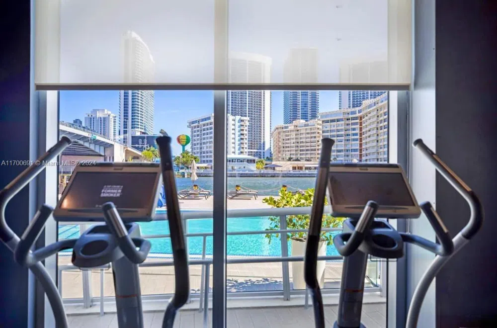 2602 E Hallandale Beach Blvd #R508 Hallandale Beach, FL 33009