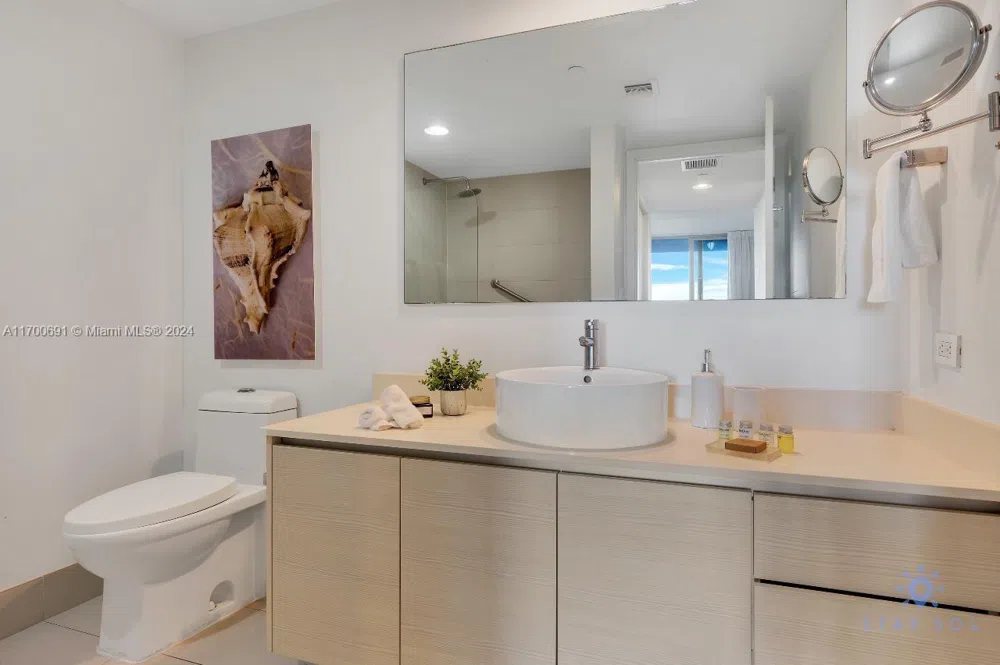 2602 E Hallandale Beach Blvd #R508 Hallandale Beach, FL 33009