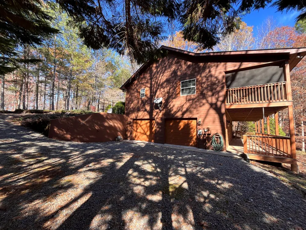 199 Orlon Drive East Ellijay, GA 30540