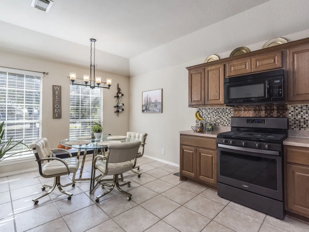172 Winter Street Kyle, TX 78640