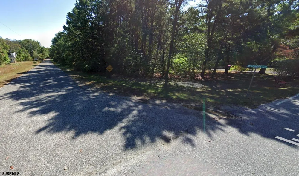 3048 Ivins Ave Egg Harbor Township, NJ 08234