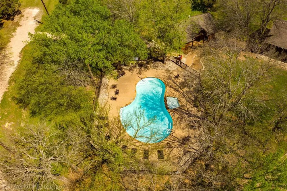 27070 Stonewood Drive Whitney, TX 76692