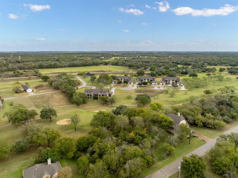 27070 Stonewood Drive Whitney, TX 76692