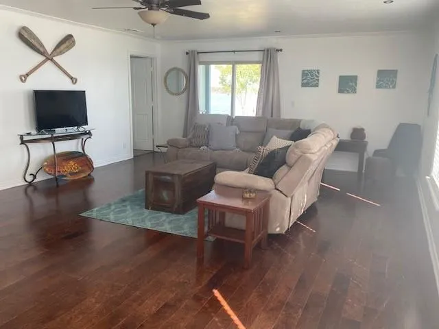 625 County Road 237 Eastland, TX 76448