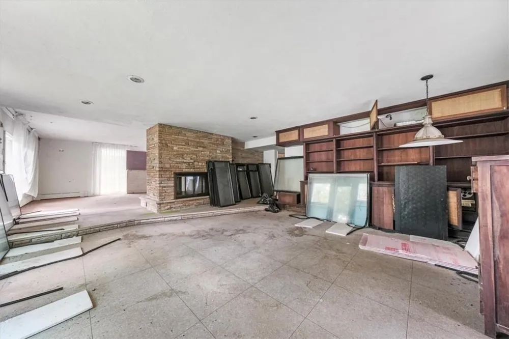 1178 Arrowhead Road Ellenville, NY 12428