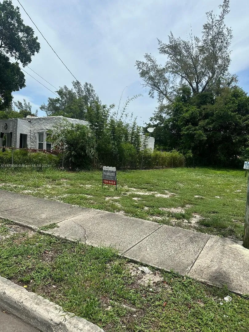 3508 Greenwood Ave West Palm Beach, FL 33407