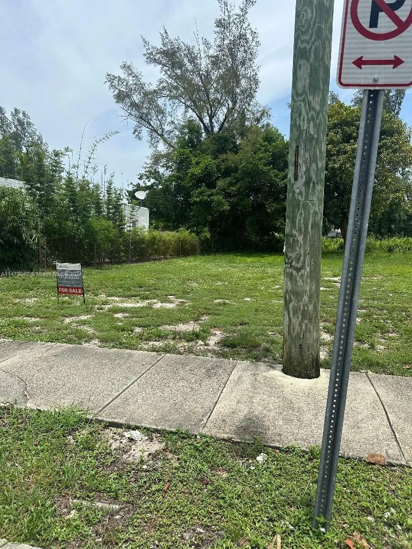 3508 Greenwood Ave West Palm Beach, FL 33407