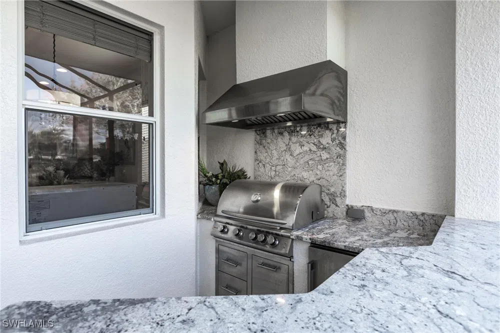 Lakeview Isle Court Fort Myers, FL 33905