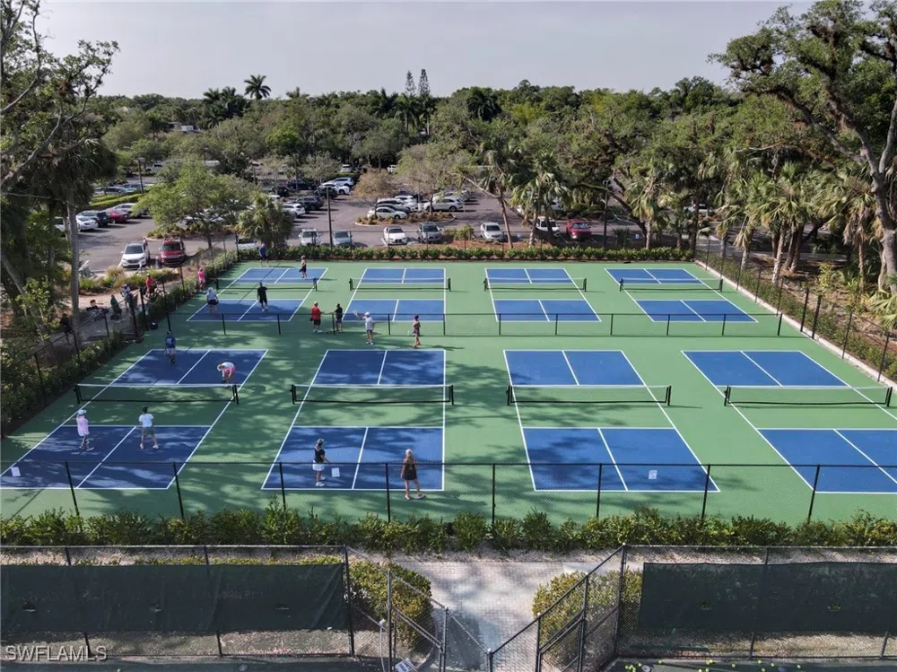 Lakeview Isle Court Fort Myers, FL 33905
