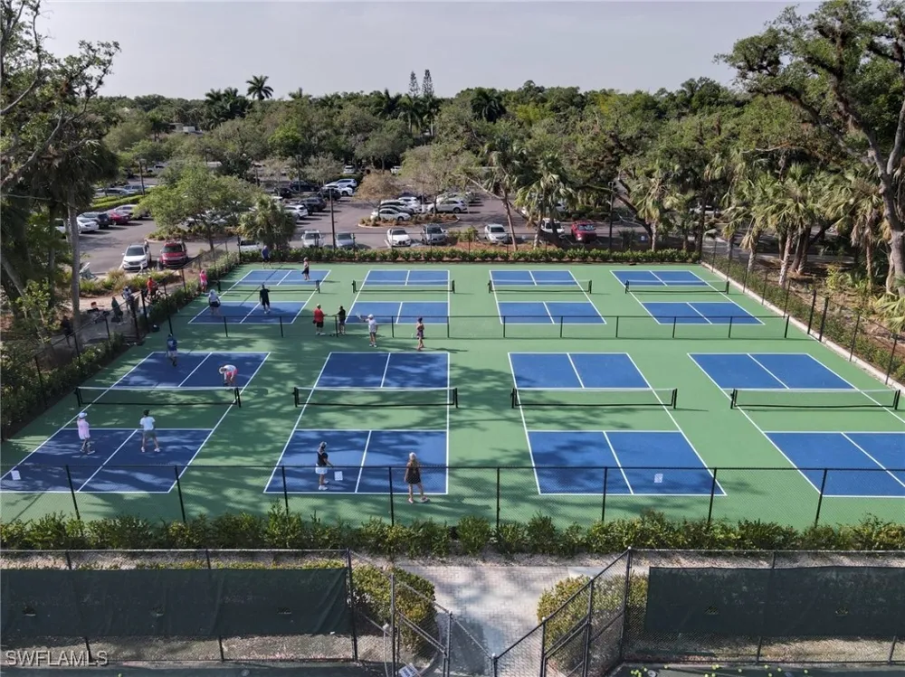 Lakeview Isle Court Fort Myers, FL 33905