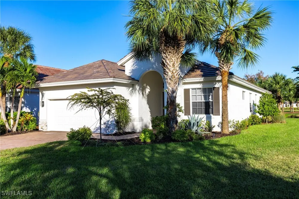 Lakeview Isle Court Fort Myers, FL 33905