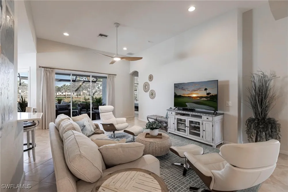 Lakeview Isle Court Fort Myers, FL 33905