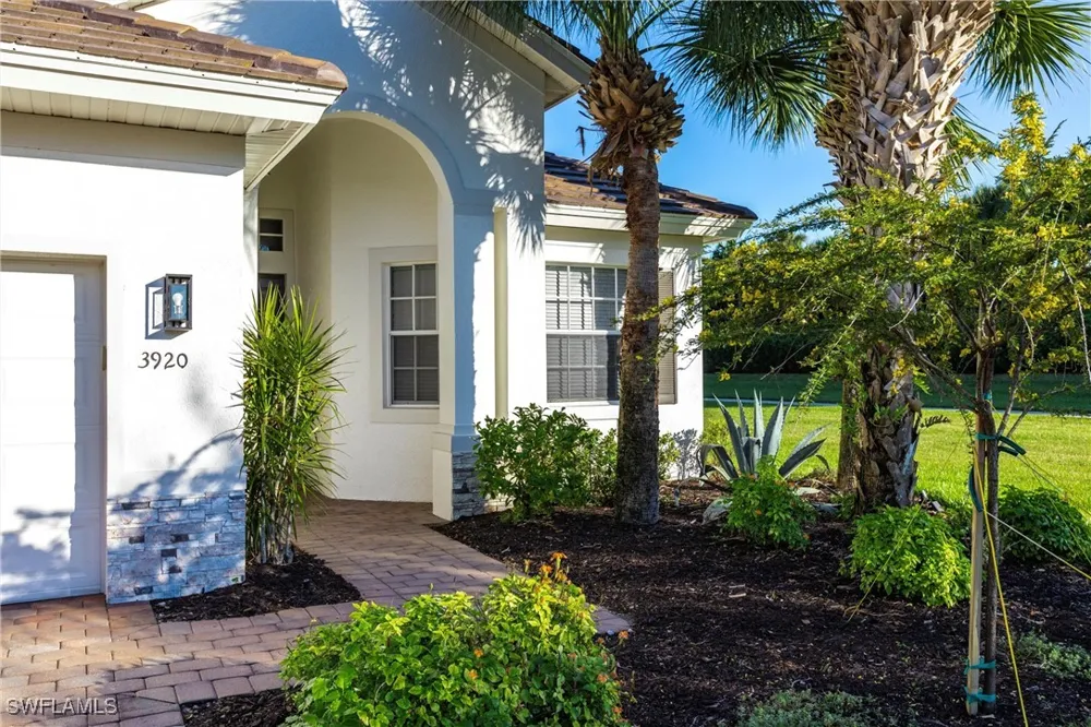 Lakeview Isle Court Fort Myers, FL 33905