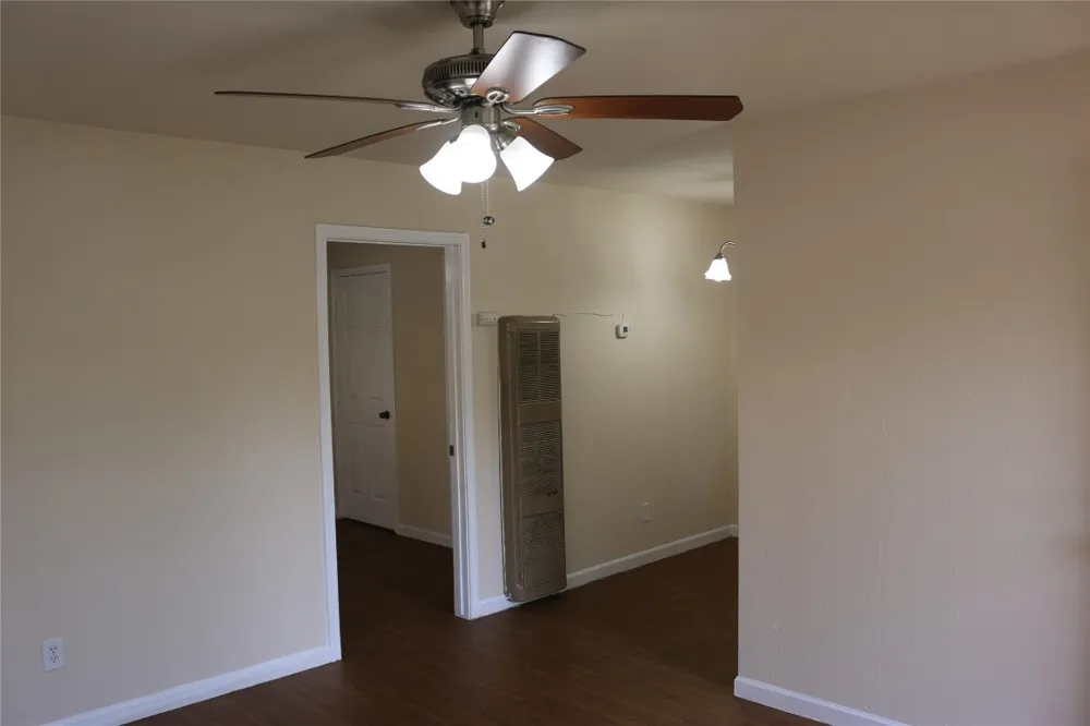 1705 Walnut Street #3 Georgetown, TX 78626
