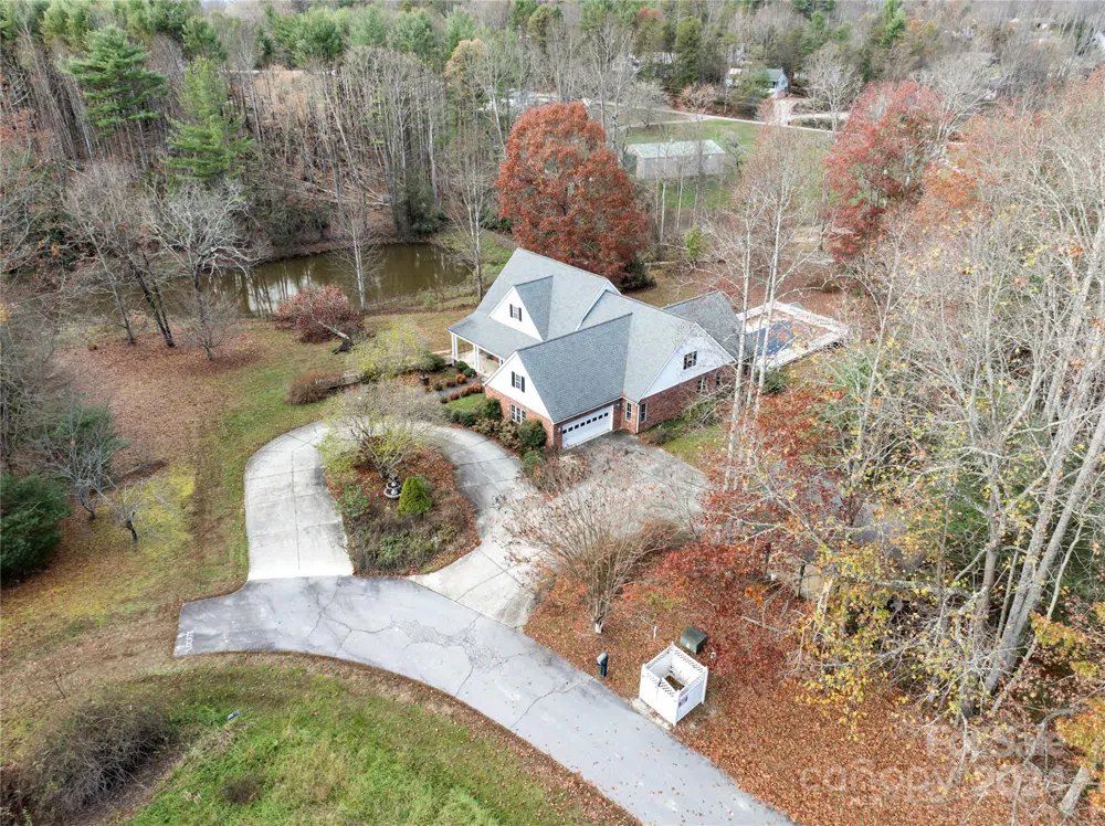 38 Southern Visions Drive Hendersonville, NC 28792