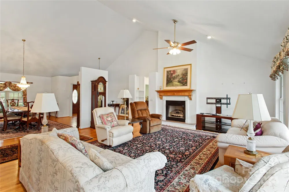 38 Southern Visions Drive Hendersonville, NC 28792