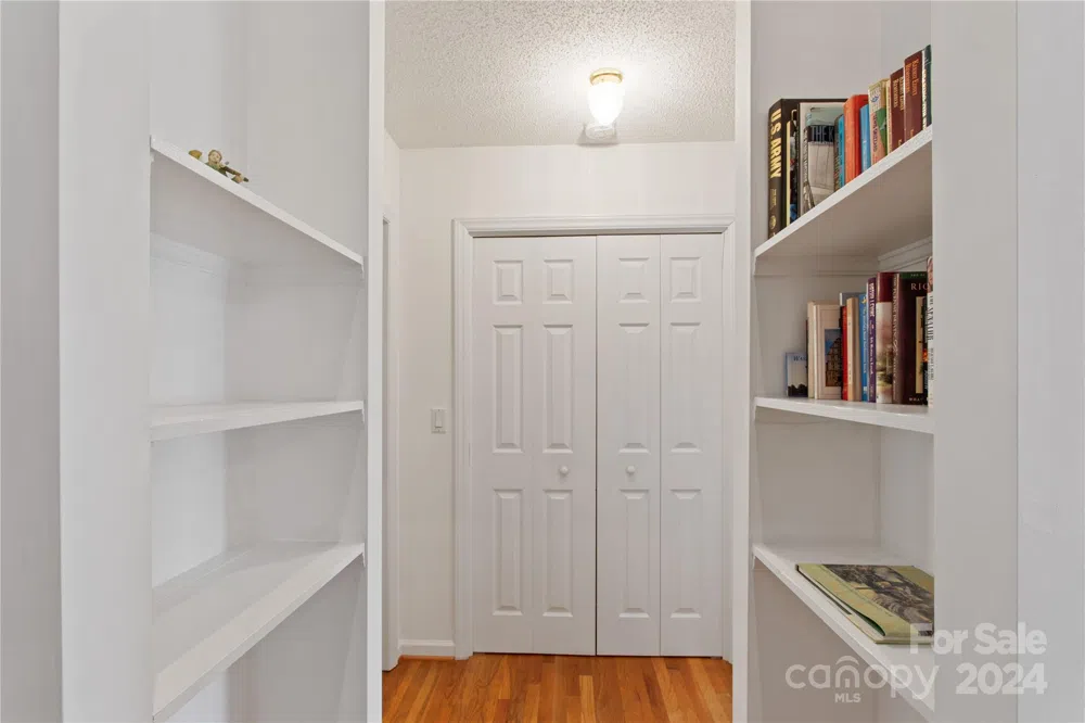 38 Southern Visions Drive Hendersonville, NC 28792