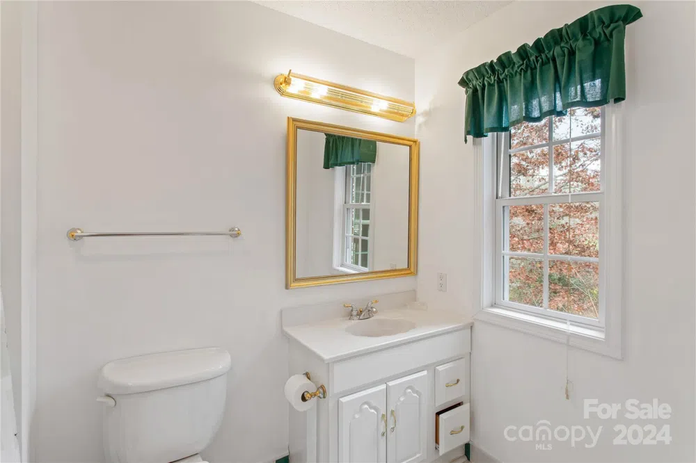 38 Southern Visions Drive Hendersonville, NC 28792