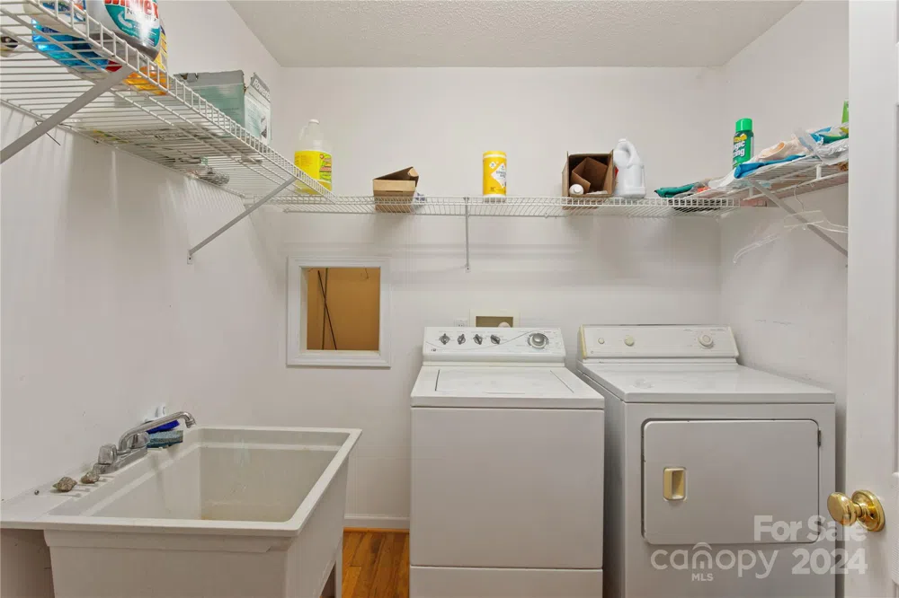 38 Southern Visions Drive Hendersonville, NC 28792