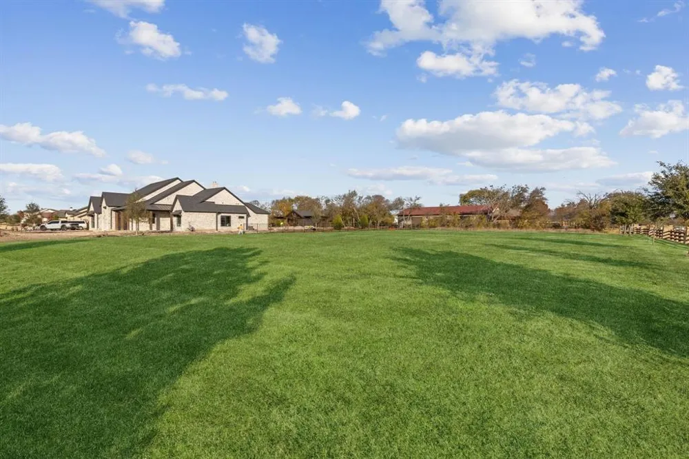 675 Chamberlain Place Drive Fairview, TX 75069