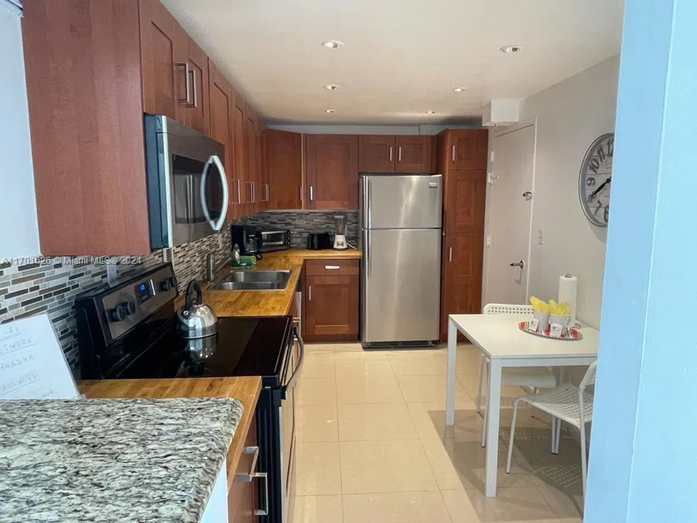 3801 S Ocean Dr #8U Hollywood, FL 33019