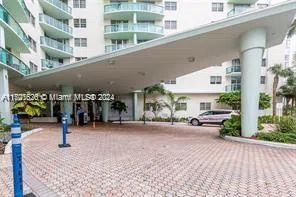 3801 S Ocean Dr #8U Hollywood, FL 33019