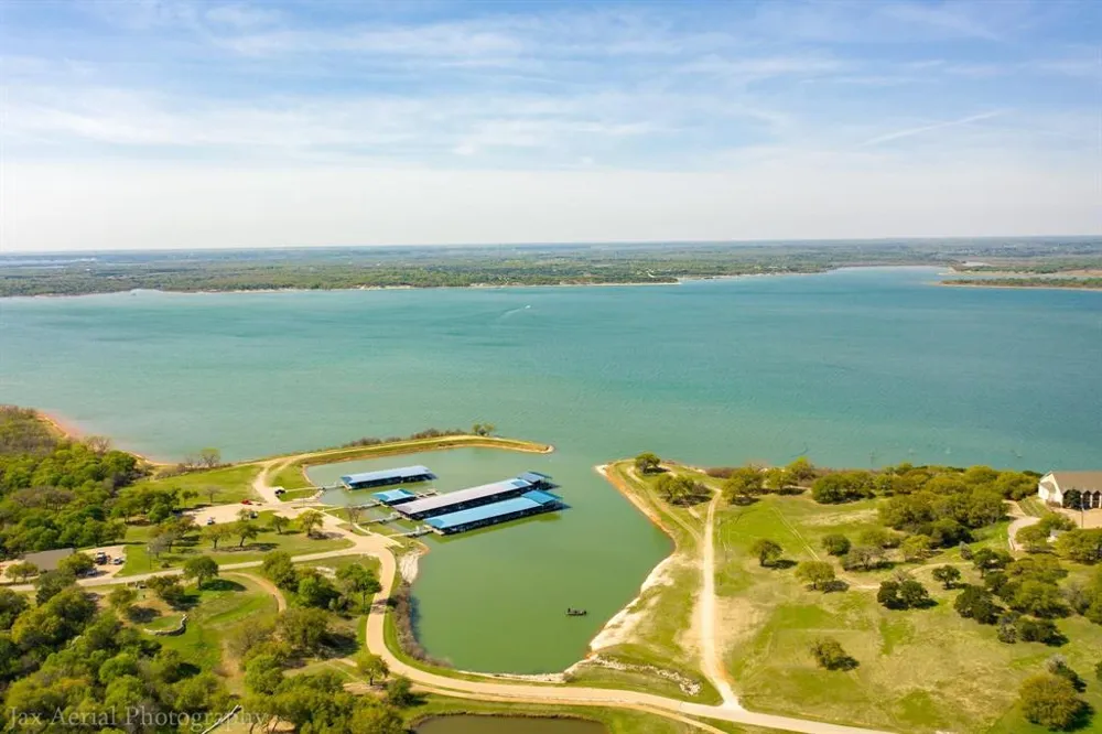 40050 Elmwood Drive Whitney, TX 76692