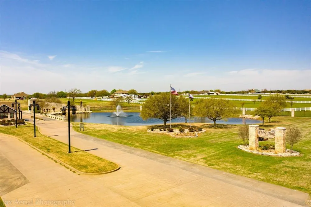 40050 Elmwood Drive Whitney, TX 76692
