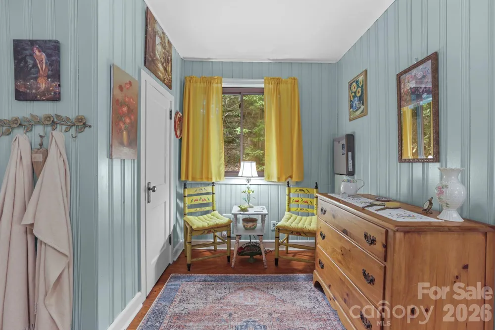 180 Valley Lane Bryson City, NC 28713