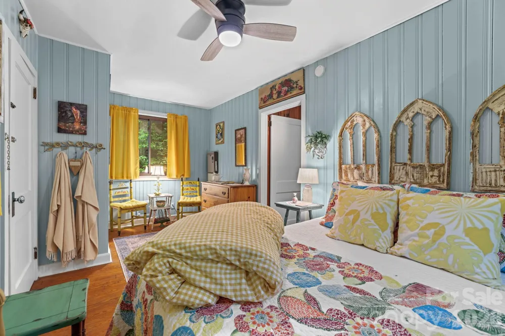 180 Valley Lane Bryson City, NC 28713