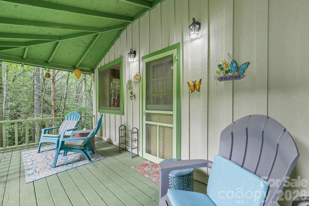 180 Valley Lane Bryson City, NC 28713