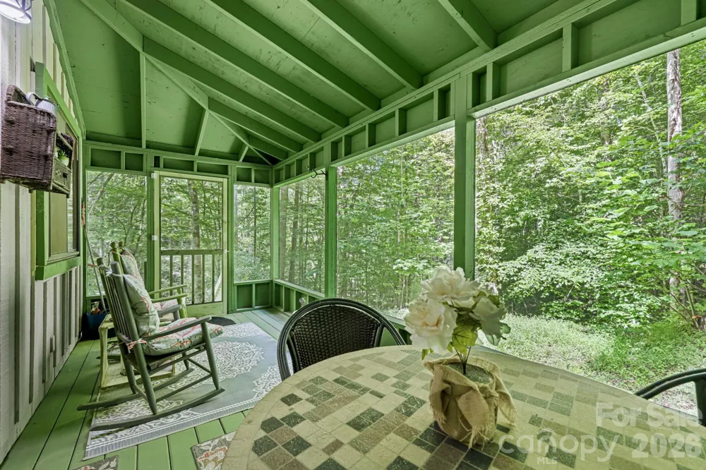 180 Valley Lane Bryson City, NC 28713