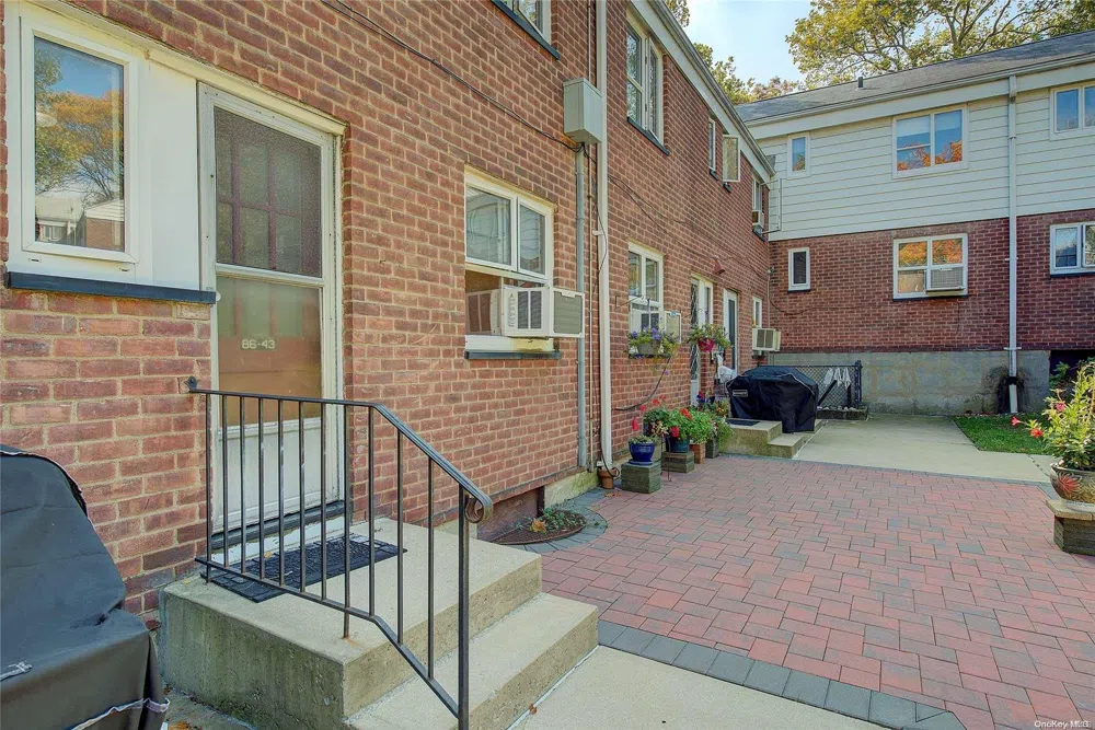 86-43 Springfield Blvd #Duplex Queens Village, NY 11427