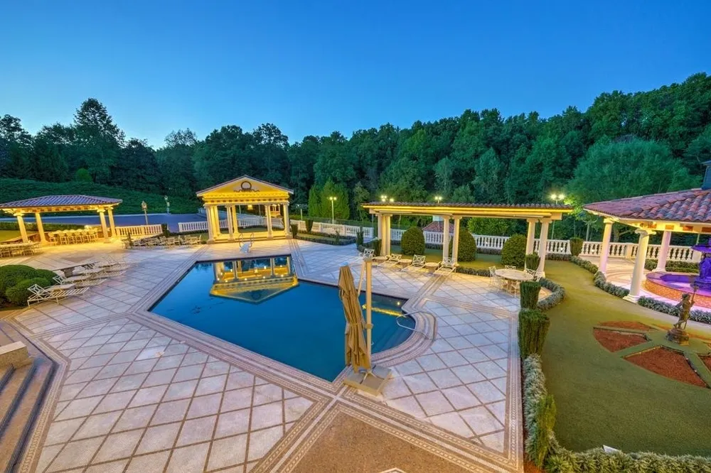 5326 Presley PL Douglasville, GA 30135